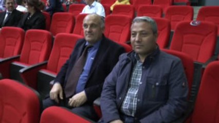 Açıköğretim Sisteminin Kayserili Öğrencilerine Başarı Belgeleri Takdim Edildi