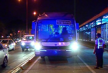 Una persona fue atropellada por un bus de la Metrovía al sur de Guayaquil