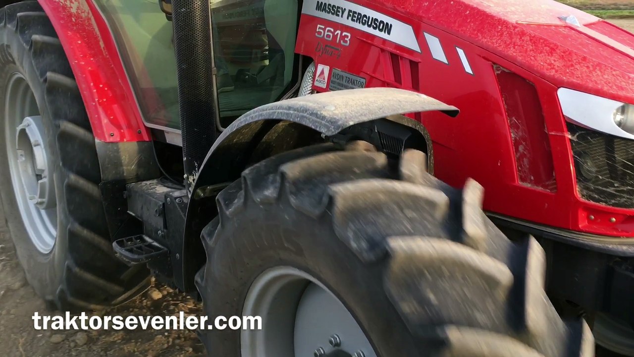 Massey Ferguson 5613 Dyna-4