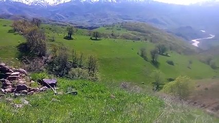 Yürek yakan kürtçe müzik hozan xezal yarte brindarim 2016 (1)