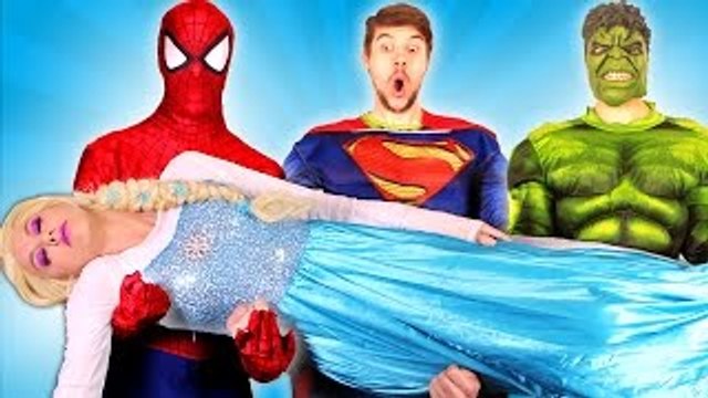 Is Frozen Elsa OK?! w/ Spiderman Anna Joker Hulk Pringles Chips Challenge Spidergirl Fun Real Life
