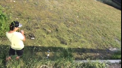 各メーカーのストレートワーム 水中比較 って実際どうなん？ ウィップクローラー スワンプクローラー ドライブクローラー カットテール フリックシェイク トルキーストレート