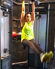 Bipasha Basu Strong Workout at Gym