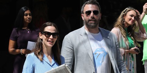Jennifer Garner Has A Hot New Bodyguard!