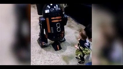 Cette petite fille n'est probablement pas fan de Star Wars