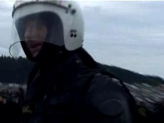 Teknival tchek sa part en couille grave