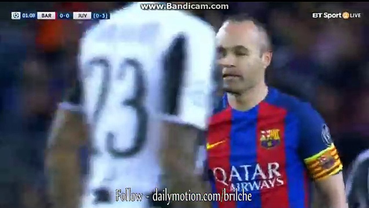 Andres Iniesta jumps into a tackle and referee blows his whistle for a foul - Barcelona 0-0 Juventus - 19.04.2017