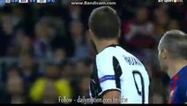 Gonzalo Higuain fires the ball towards goal | Barcelona v. Juventus - 19.04.2017 HD