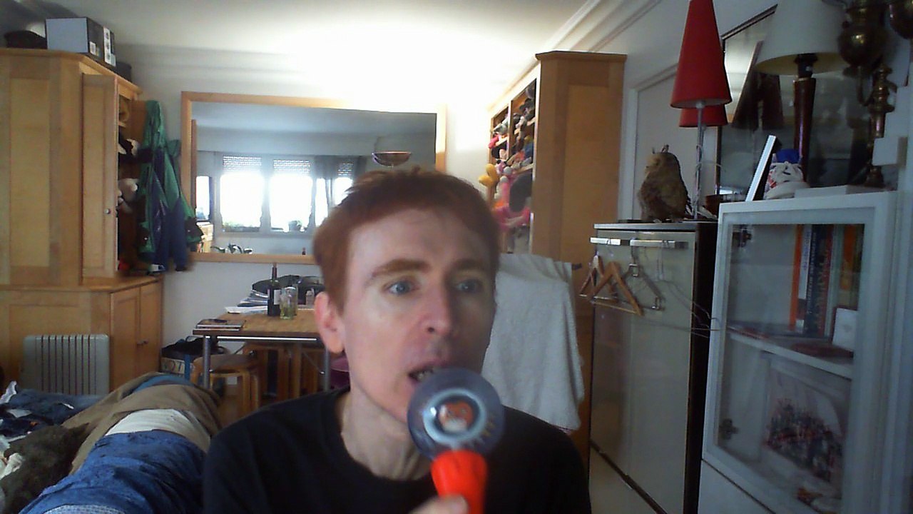 Wiwi égratigne "the view from the afternoon" des Arctic Monkeys