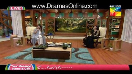 Sajal Ali Crying in a Live Show After Remembering Her Mother - Tune.pk