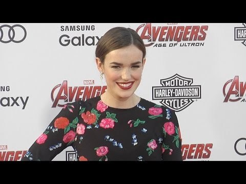 Elizabeth Henstridge Avengers Age of Ultron World Premiere Red Carpet