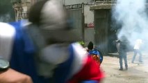 Clashes break out at 'mother of all protests' in Venezuela