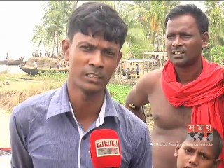 ঝুঁকি নিয়ে উত্তাল মেঘনা পাড়ি দিচ্ছেন ভোলার চরবাসীরা