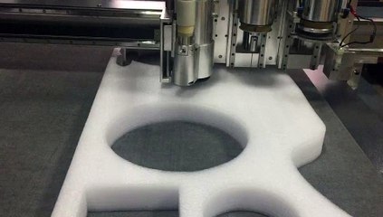 EPE Foam circle cutting table machine
