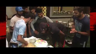 RCB celebrates Chris Gayle's 10000 T20 Runs | VIVO IPL 2017 - DailyMotion
