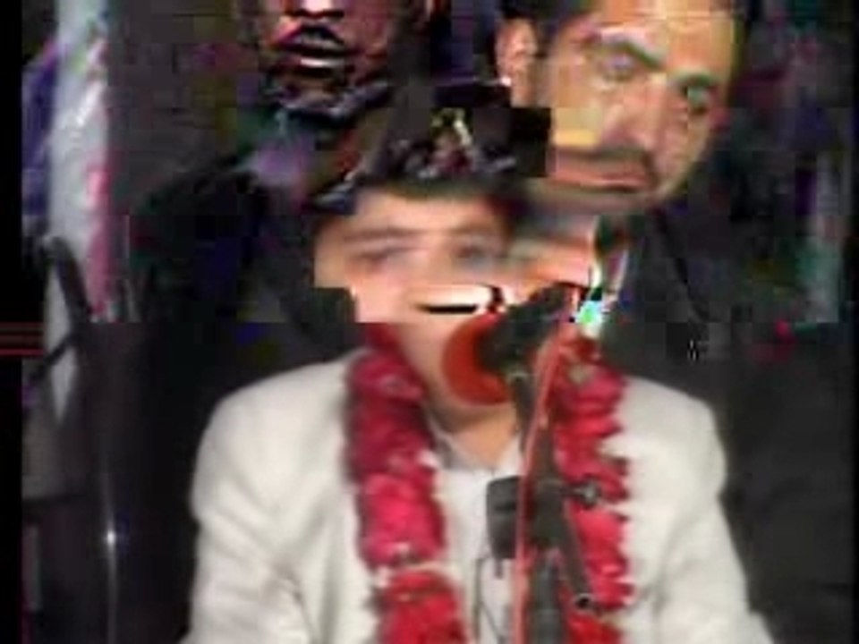 Jeune garcon recite du coran  Mashallah islam coran