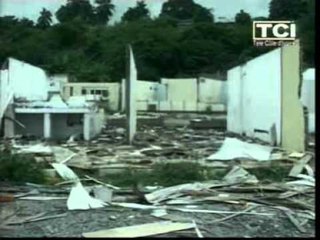 Le ministre de l'industrie a visité ce qui reste de l'ANEMA et a annoncé sa réhabilitation