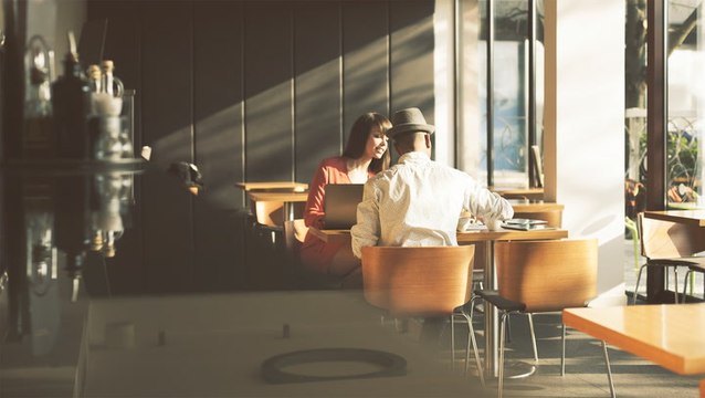 Why You Should Never Eat Lunch Alone When Networking In A New Company