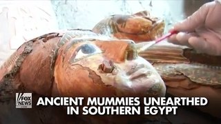 Ancient mummies unearthed in Egyptian tombs