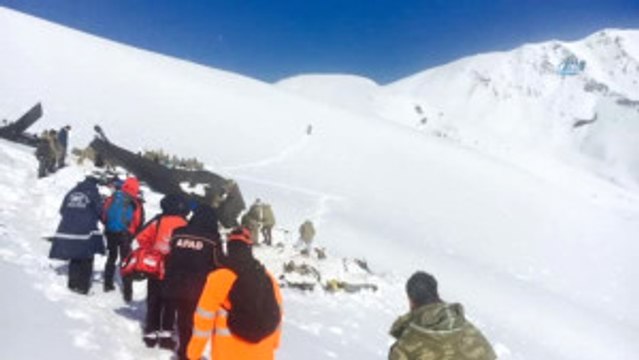 Helikopter Kazasında, Kurtarma Ekipleri, Zor Anlar Yaşamış