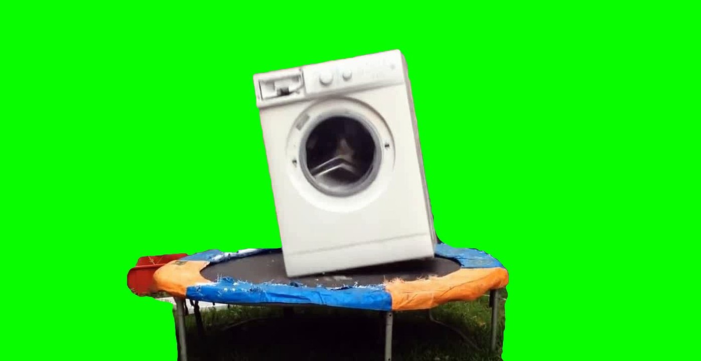 GREEN SCREEN MACHINE A LAVER TAGHBALT