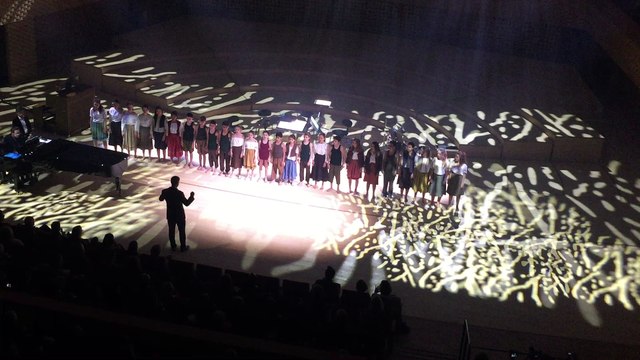 1er Concert de la Maîtrise des Hauts de Seine à la Seine musicale : C'est nous la garde montante , extrait de Carmen