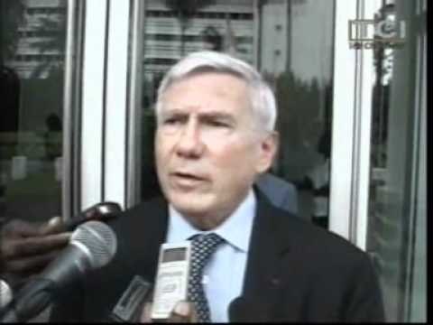 Le 1er Ministre a reçu l'ambassadeur de France et des représentants d'associations humanitaires