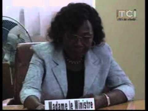 Serie de passation de charges dans 8 ministères