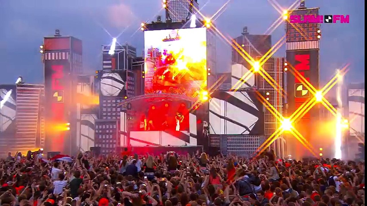 Martin Garrix (Full live-set) - SLAM!Koningsdag_9