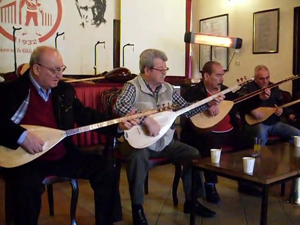 DAHA SENDEN GAYRİ AŞIKMI YOKTUR.