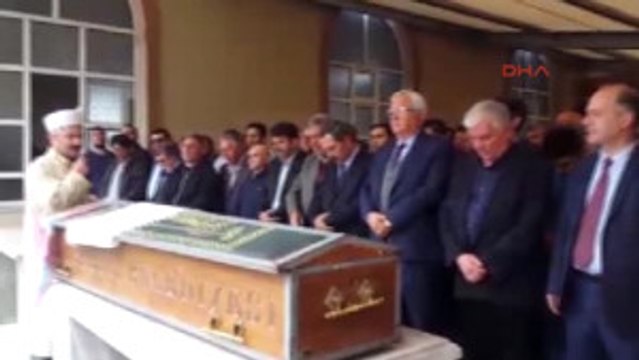 Zonguldak Sokakta Öldürülen Burcu, Kadına Şiddete Tepki Göstermiş