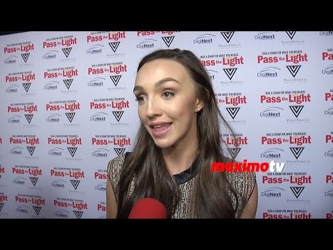 Rachael Kathryn Bell Interview | Pass the Light Premiere | Red Carpet