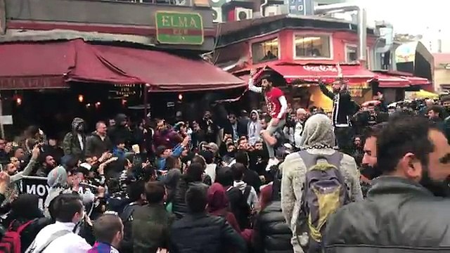 Lyon Maçı Öncesi Beşiktaş Çarşı