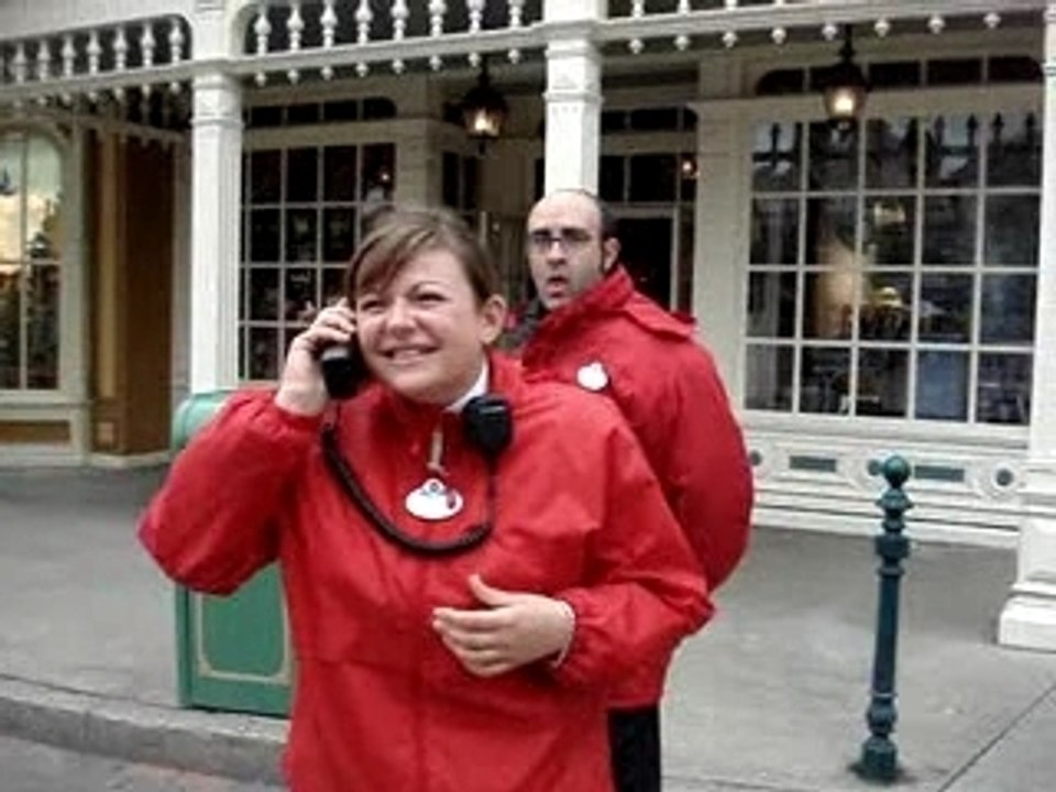 Vanessa avec son nouveau portable