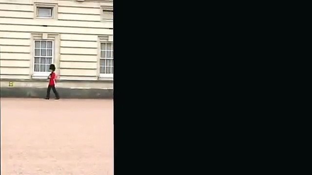 Queens guards doing high knees