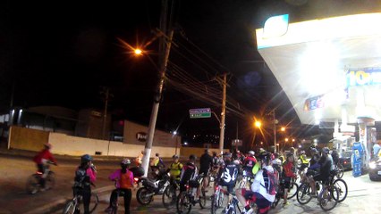 63, Night Biker, Taubaté, 63 amigos, Pedal Noturno, 32 km, Taubaté, SP, Brasil, Marcelo Ambrogi, amigos, família, pedaladas noturnas