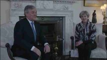 Tajani y May se reúnen en Londres con el 'brexit' de fondo
