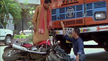 Madhavan & Vrajesh Hirjee's Funny Accident _ Rehna Hai Tere Dil Mein _ Bollywood Comedy Scenes