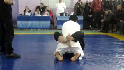 BJJ Odessa  Міщенко (BJJ Odessa) vs Григорян (Мангуст) 05022014