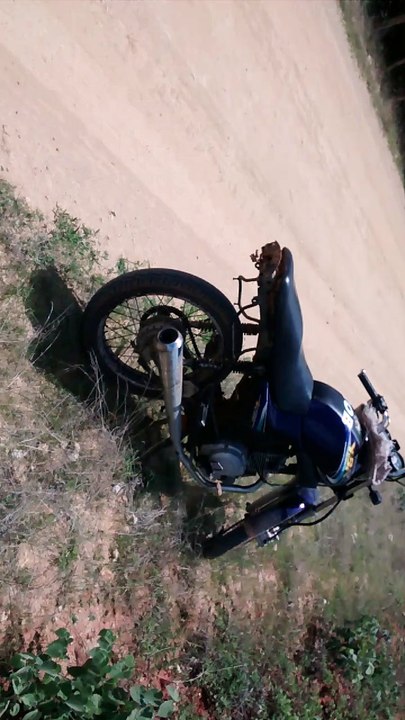 MINHA MOTO DE TRILHA