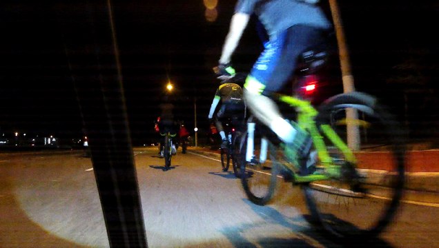 63, Night Biker, Taubaté, 63 amigos, Pedal Noturno, 32 km, Taubaté, SP, Brasil, Marcelo Ambrogi, amigos, família, pedaladas noturnas