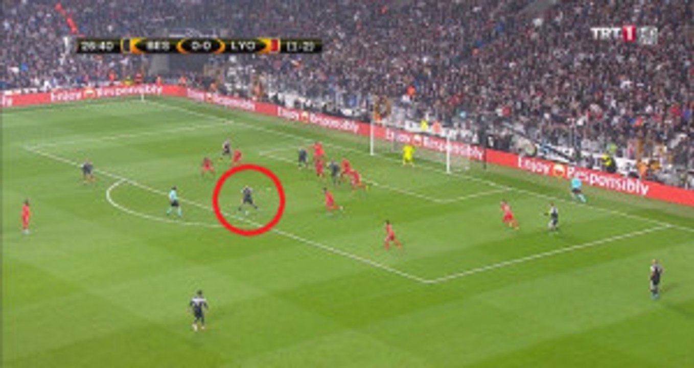 Talisca'nın Golü Beşiktaşlıları Ayağa Kaldırdı