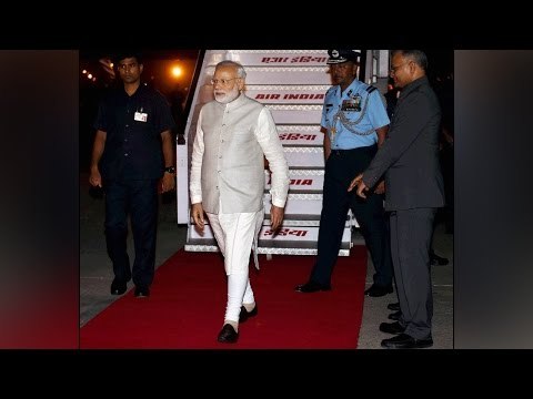 PM Modi arrives in Mozambique, kick starts five day African visit | Oneindia News