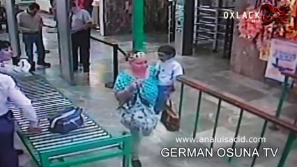 LOS ELFOS SON MUÑECOS MALDITOS _ @OxlackCastro_Full-HD