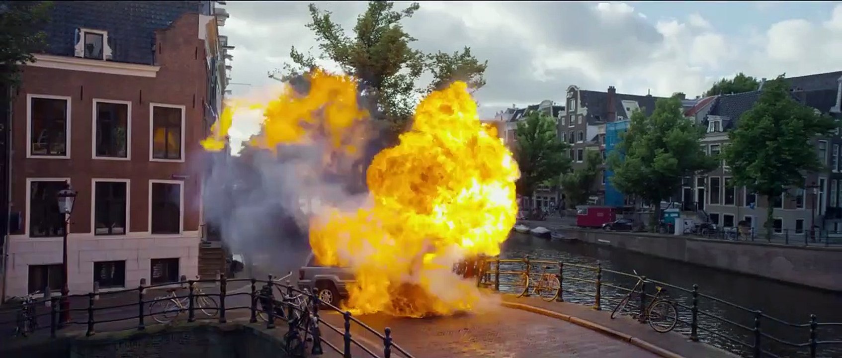 The Hitman’s Bodyguard Red Band Trailer #1 (2017)