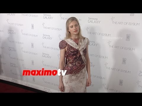 Brit Marling | The Art of Elysium HEAVEN Gala 2015 | Red Carpet | MaximoTV Broll