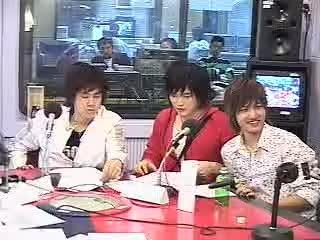 TVXQ at radio station
