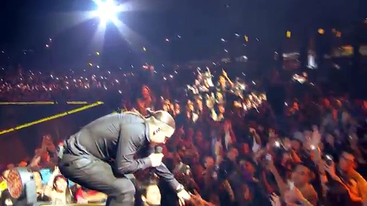 Wesley Safadão - Novinha vai no chão [DVD Ao vivo em Brasília]