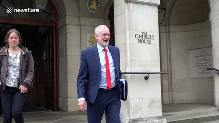 Jeremy Corbyn takes time for selfie after first speech ahead of general elections