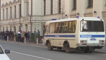 Russian court bans Jehovah's Witnesses as 'extremist'